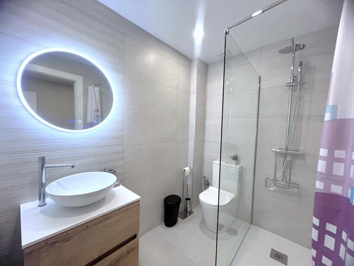 Evans Realty Bo Martiricos Estudio & Renovado Apartment Málaga